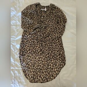 3/4 sleeve leopard print top